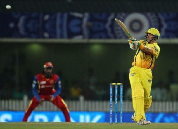 Mike Hussey fifty vs RCB