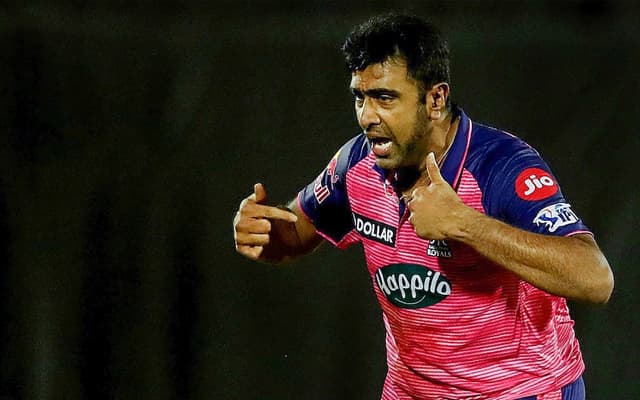 Save the bowlers' - Ravichandran Ashwin tweets emergency message after KKR  vs PBKS sees unbelievable run-fest