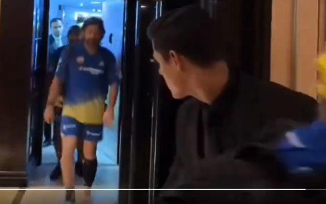 MS Dhoni spotted limping after CSK 's win over MI