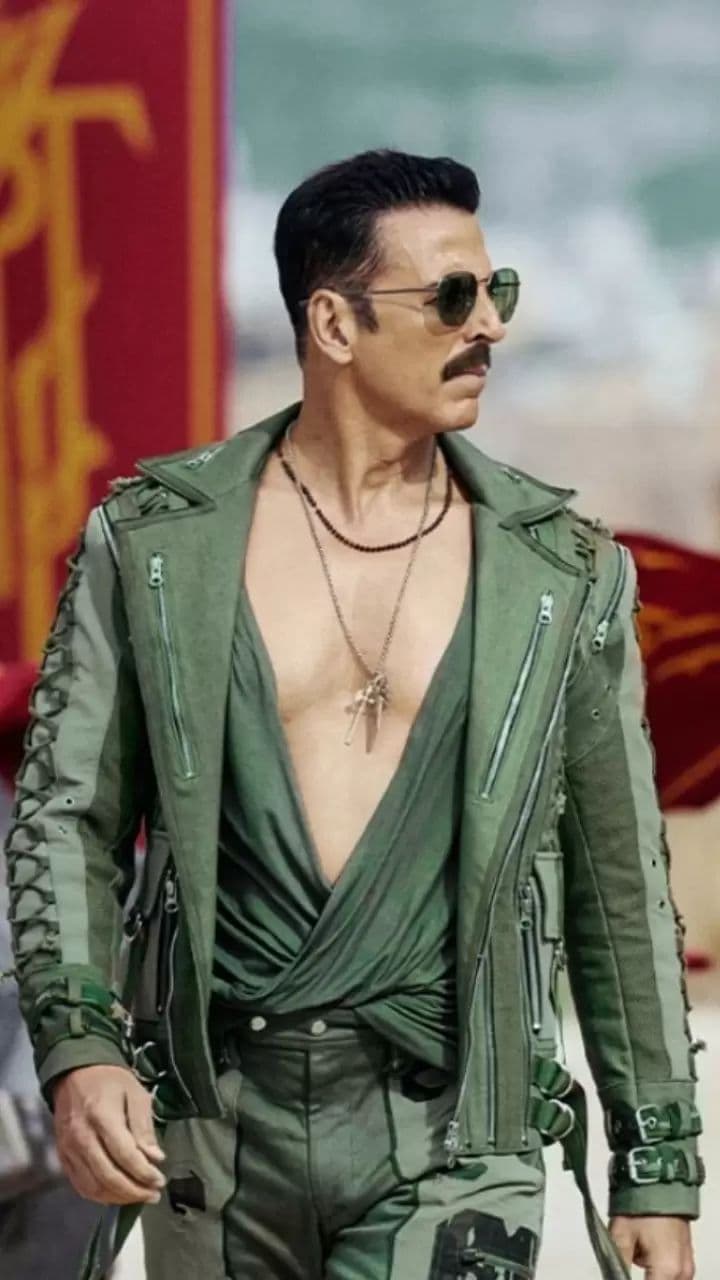 List of matches India lost when Akshay Kumar was in stands