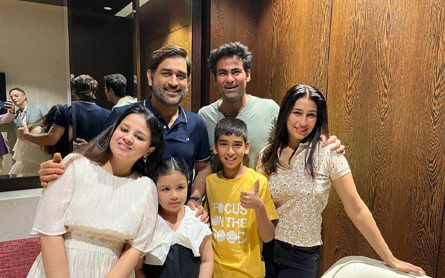 MS Dhoni and Mohammad Kaif Family.