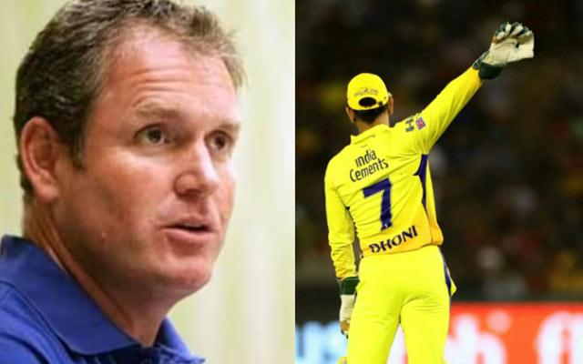 Tom Moody and Dhoni