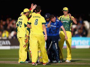 Australia won by 64 runs to take a 2-0 lead. (© Getty Images)