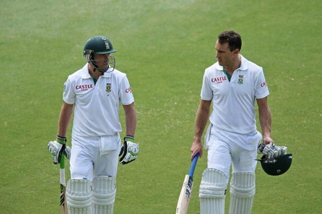 AB de Villiers and Faf du Plessis of South Africa