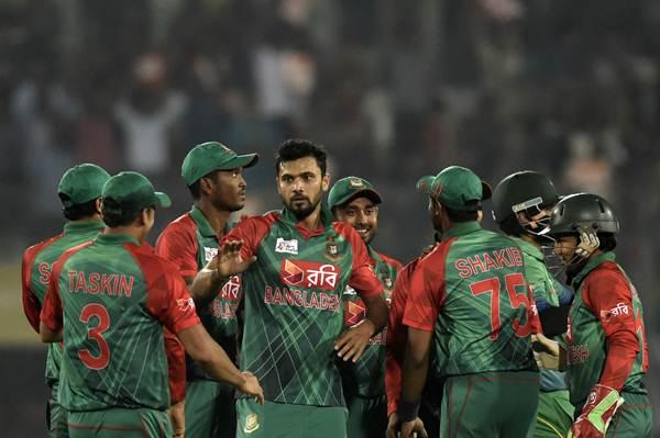 Bangladesh Cricket Tem. (Photo credit should read MUNIR UZ ZAMAN/AFP/Getty Images)