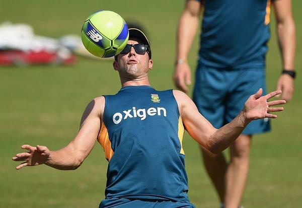 South Africa's AB de Villiers plays football during a training session at The Wankhede Cricket Stadium in Mumbai on March 17, 2016. South Africa plays the World T20 cricket tournament match against England on March 18, in Mumbai. (Photo credit PUNIT PARANJPE/AFP/Getty Images)