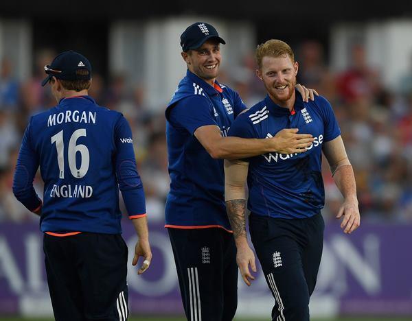 NOTTINGHAM, ENGLAND - AUGUST 30: Ben Stokes of England celebrates with teammates after dismissing Sarfraz Ahmed of Pakistan during the 3rd One Day International match between England and Pakistan at Trent Bridge on August 30, 2016 in Nottingham, England. (Photo by Gareth Copley/Getty Images)