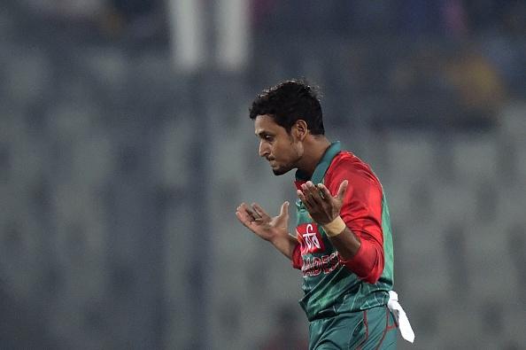 Bangladesh cricketer Arafat Sunny reacts after the dismissal of the Zimbabwe cricket captain Elton Chigumbura