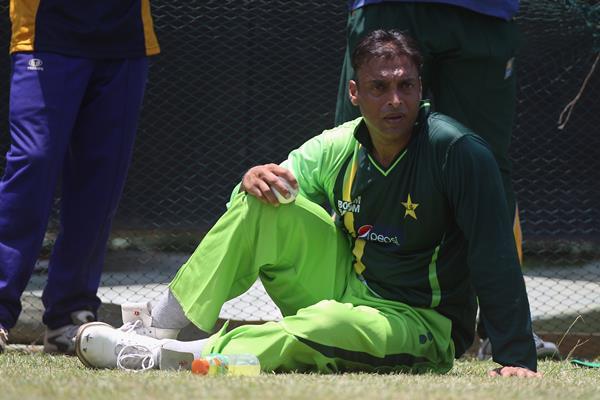 Shoaib Akhtar of Pakistan Announces His Retirement From International Cricket