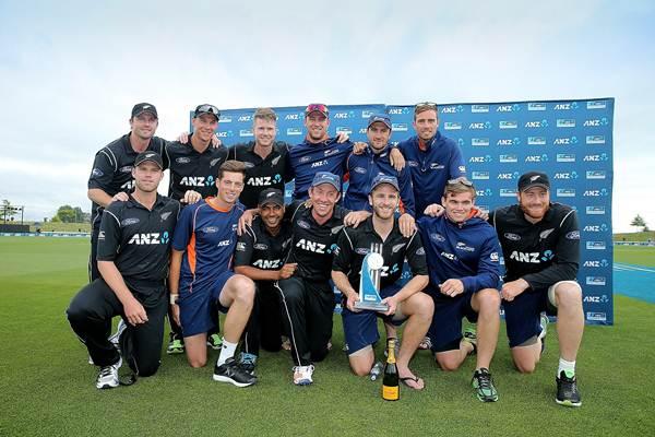 New Zealand players celebrate after winning the third One Day International match between New Zealand and Bangladesh