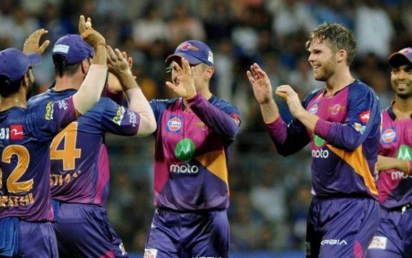 RPS players celebrate a wicket during an immaculate season in IPL 2017 (Photo: IANS)