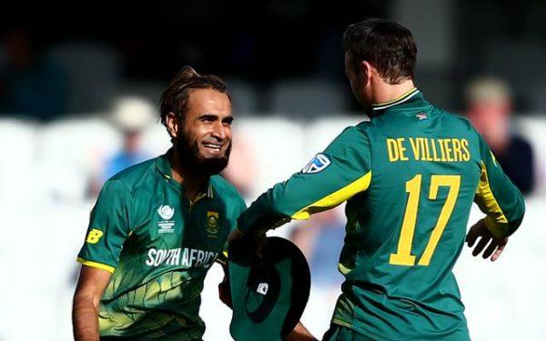 Imran Tahir and AB de Villiers of South Africa