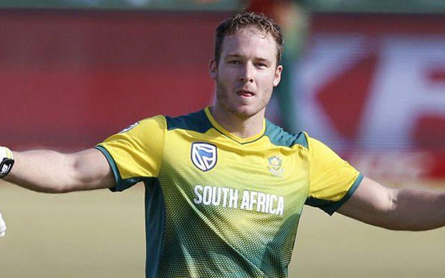 David Miller Hundred in South Africa v Bangladesh game