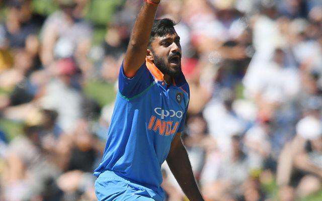 Shankar came to bowl after Bhuvneshwar Kumar left the field due to an injury