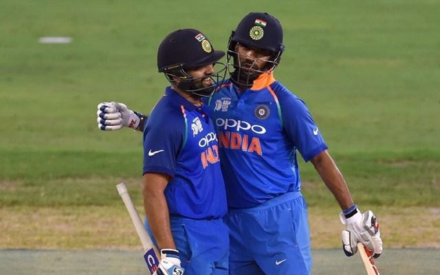 While the fans were wishing Dhawan well for his comeback, Rohit decided to have some fun.