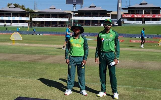 South Africa and Pakistan Team Captains