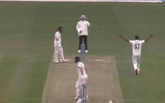 Haris Rauf's debut wicket for Yorkshire