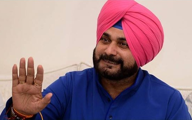 Navjot Singh Sidhu returns to TV with Family Time With 