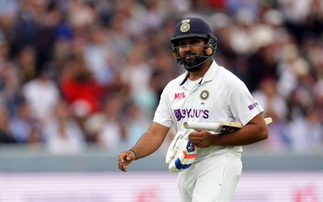 Not Again!&amp;#39; - Twitterati slam Rohit Sharma for getting dismissed while playing pull shot